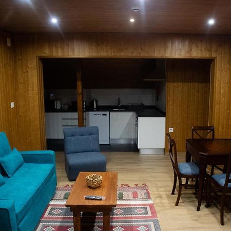 Apartamento Casal Dos Netos Penhas da Saúde Exterior foto