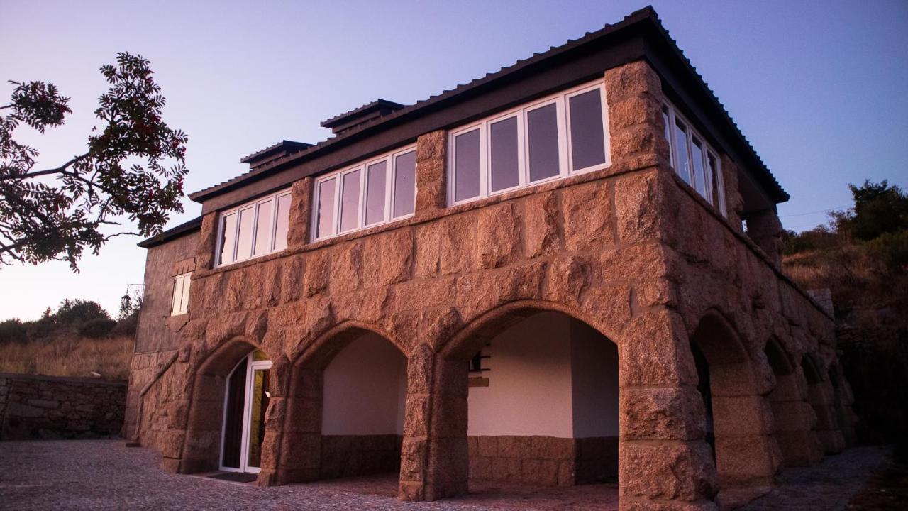 Apartamento Casal Dos Netos Penhas da Saúde Exterior foto